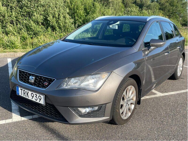 Grå Begagnad 2014 Seat Leon ST FR Kombi | 115 000 kr - Bild 1/4