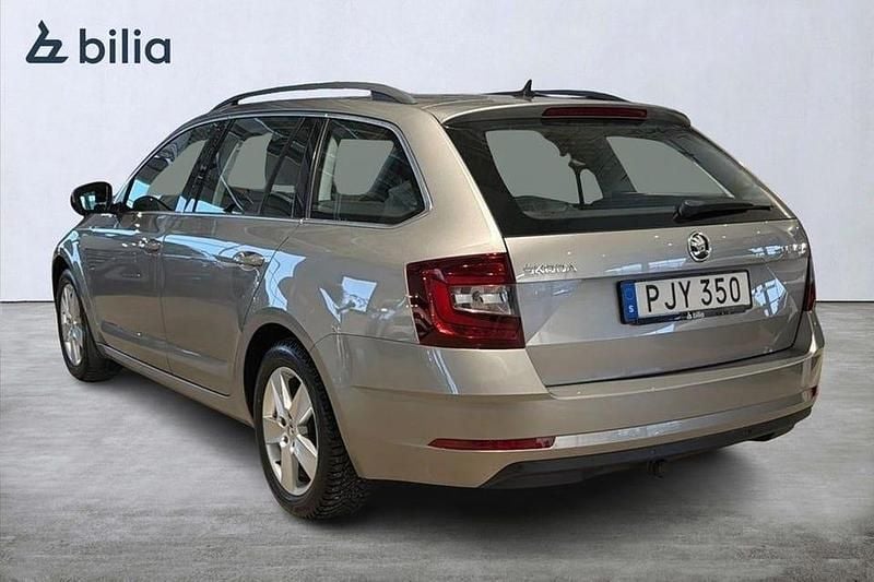 Begagnad Skoda Octavia 116 HK (85 kW) 2017 Ljusbrun Kombi