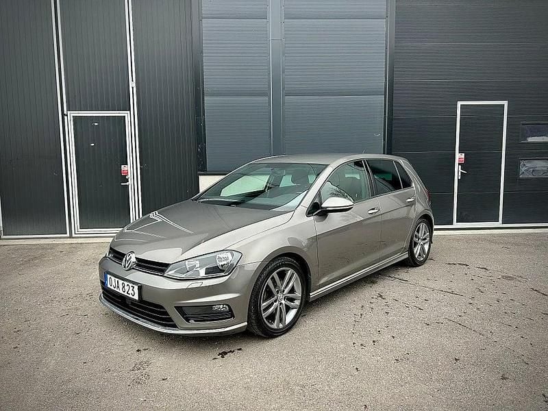 Begagnad VW Golf VII GT 150 HK (110 kW) 2016 Grå Halvkombi