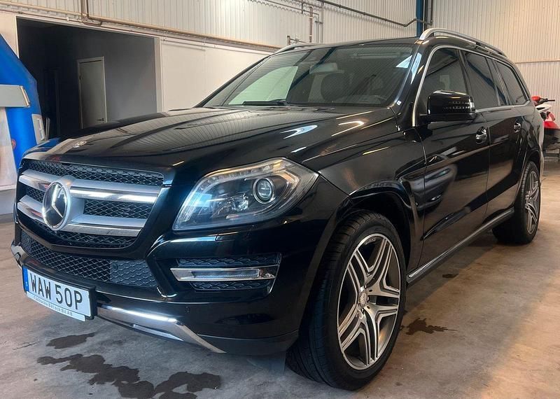 Svart Begagnad 2013 Mercedes GL350 AMG SUV | 279 000 kr (Superpris) - Bild 1/4