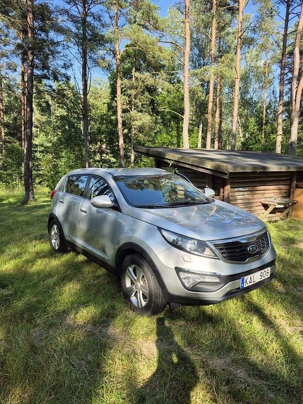 Silver Begagnad 2012 Kia Sportage SUV | 80 000 kr (Marknadspris) - Bild 1/4