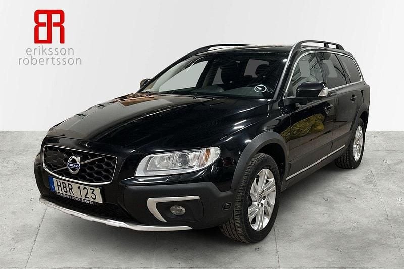 Svart Begagnad 2016 Volvo XC70 Momentum SUV | 199 900 kr (Lite dyr) - Bild 1/4