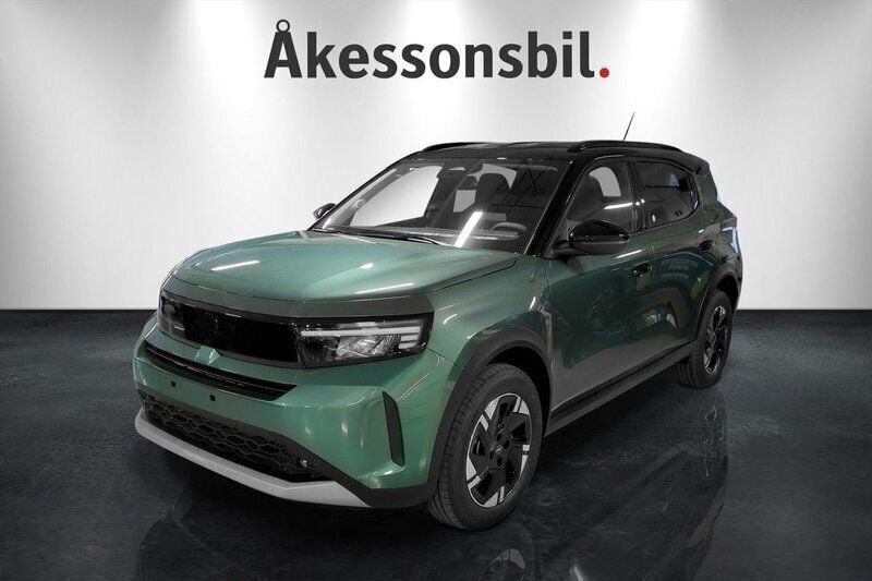 Khaki green (metallic) Ny 2025 Opel Frontera SUV | 352 790 kr - Bild 1/4