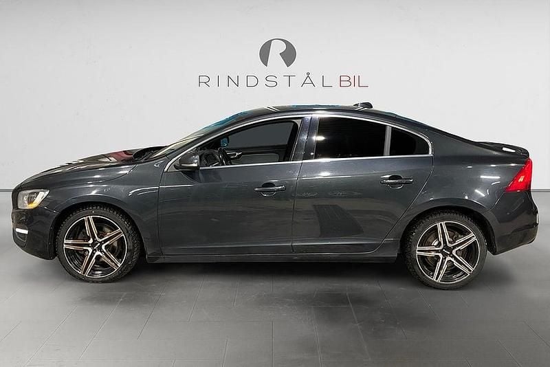 Begagnad Volvo S60 Summum 215 HK (158 kW) 2013 Grå Sedan