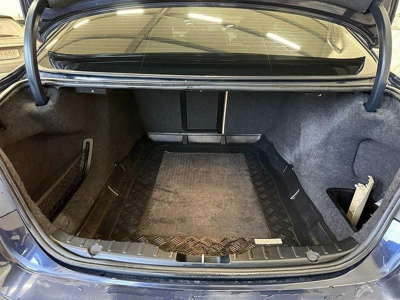 Begagnad BMW 520 184 HK (135 kW) 2011 Blå Sedan