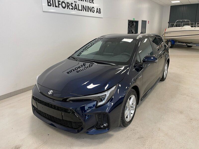 Begagnad Suzuki Swace 141 HK (103 kW) 2023 Blå Kombi
