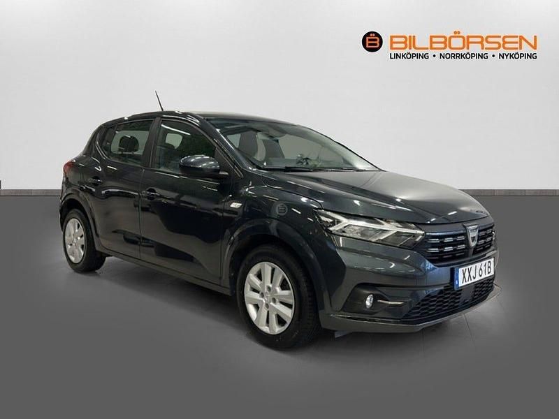Begagnad Dacia Sandero 91 HK (66 kW) 2021 Mörkgrå Halvkombi