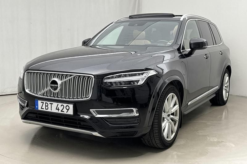 Svart Begagnad 2018 Volvo XC90 Inscription SUV | 399 000 kr (Bra pris) - Bild 1/4
