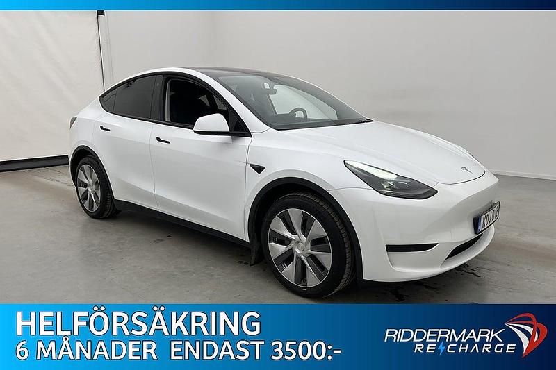 Begagnad Tesla Model Y Standard Range 250 kW (340 HK) 2022 Vit SUV