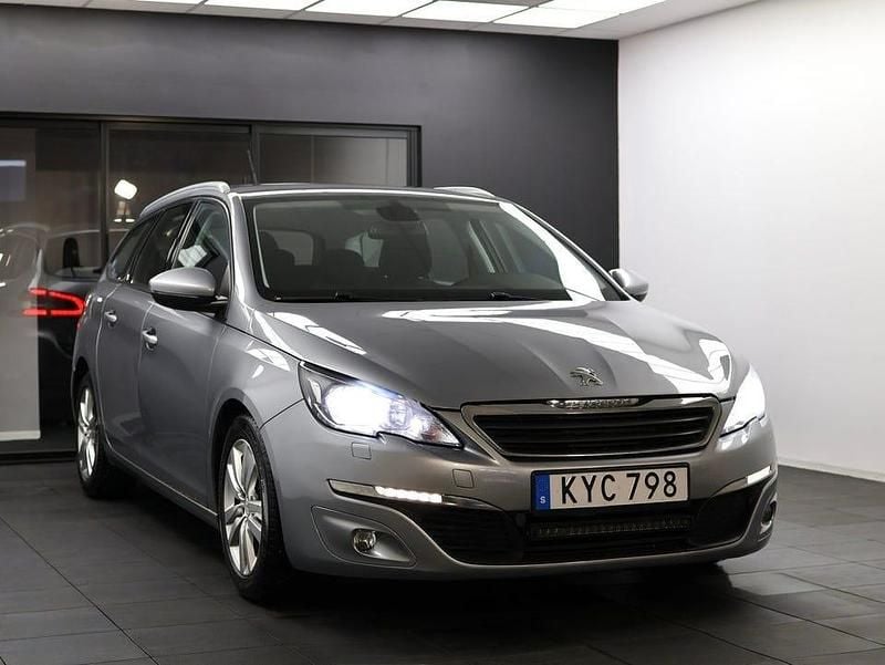 Begagnad Peugeot 308 SW Active 121 HK (88 kW) 2015 Grå Kombi