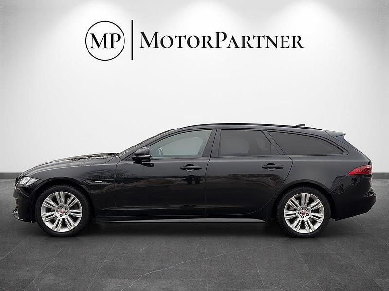 Begagnad Jaguar XF Sportbrake R-Sport 250 HK (183 kW) 2017 Svart Kombi