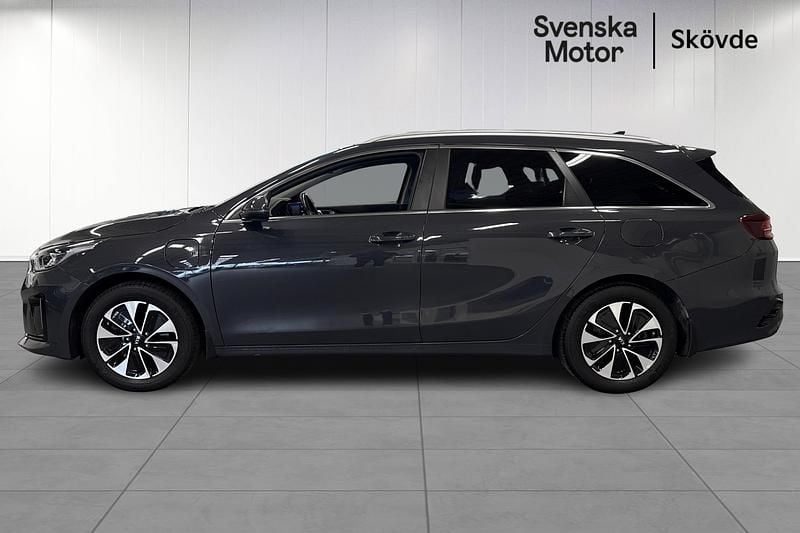 Begagnad Kia Ceed Sportswagon Advance 143 HK (105 kW) 2021 Grå Kombi