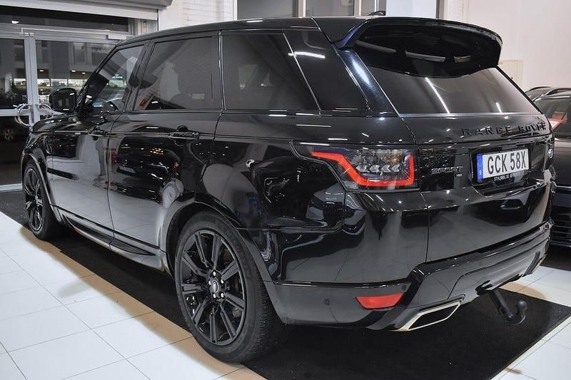 Begagnad Land Rover Range Rover Sport HSE Dynamic 301 HK (221 kW) 2021 Santorini black SUV