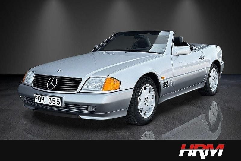Ljusgrå Begagnad 1995 Mercedes SL320 Cab | 269 900 kr - Bild 1/4