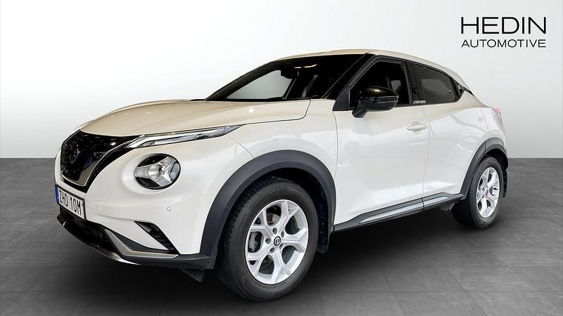 Vit Begagnad 2019 Nissan Juke SUV | 179 900 kr (Marknadspris) - Bild 1/4