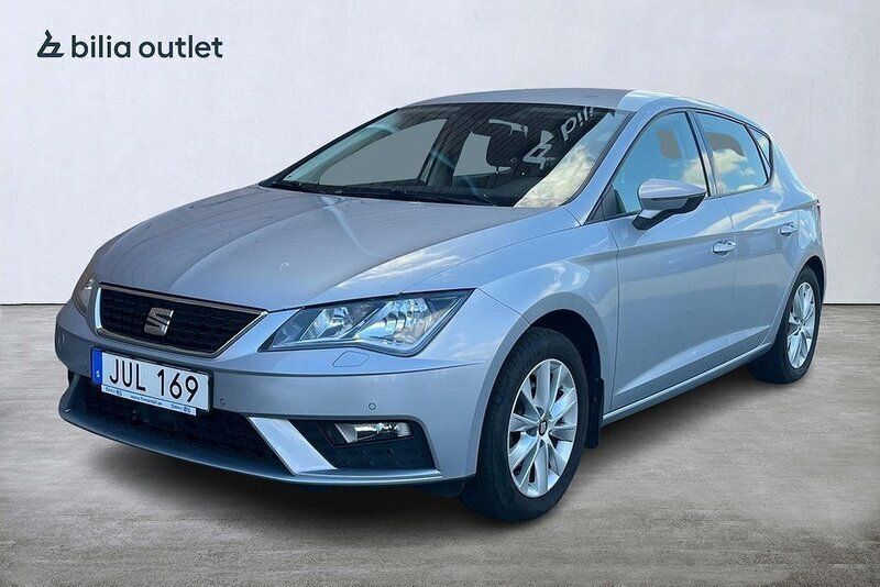 Silver Begagnad 2017 Seat Leon Style Halvkombi | 109 900 kr (Marknadspris) - Bild 1/3