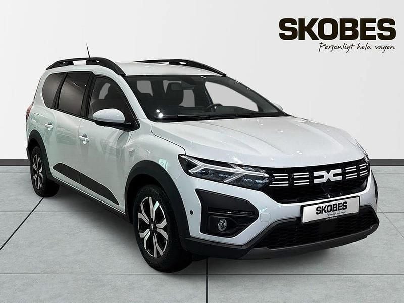 Vit Begagnad 2023 Dacia Jogger Expression Minibuss | 189 900 kr (Marknadspris) - Bild 1/3