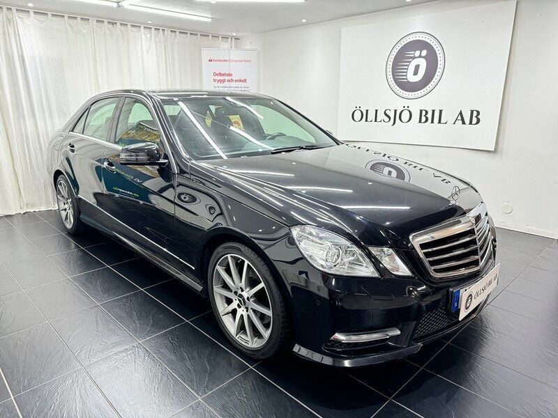Svart Begagnad 2011 Mercedes E350 Sedan | 169 900 kr (Lite dyr) - Bild 1/4