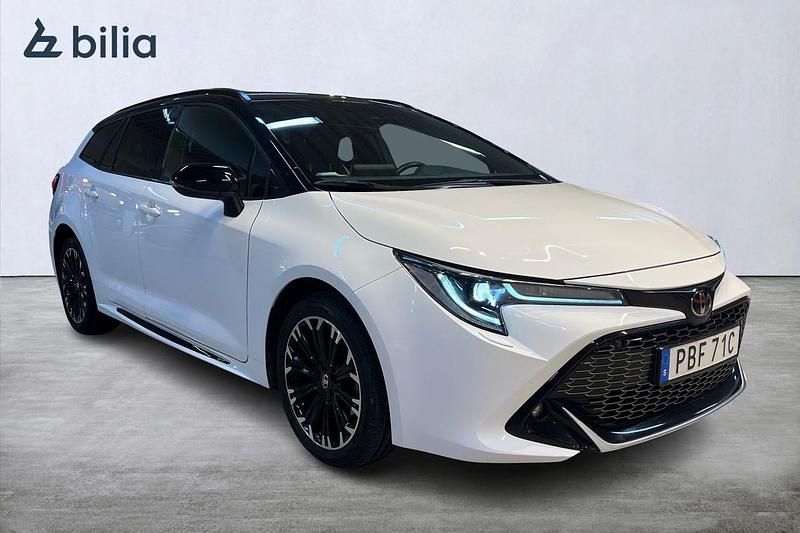 Begagnad Toyota Corolla Sport 124 HK (91 kW) 2022 Vit Kombi
