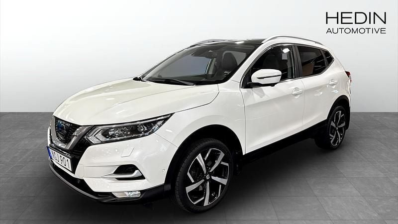 Vit (white) Begagnad 2017 Nissan Qashqai Pack SUV | 149 900 kr (Marknadspris) - Bild 1/4