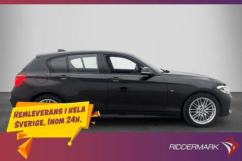 Svart Begagnad 2018 BMW 118 M Sport Halvkombi | 154 800 kr (Marknadspris) - Bild 1/2