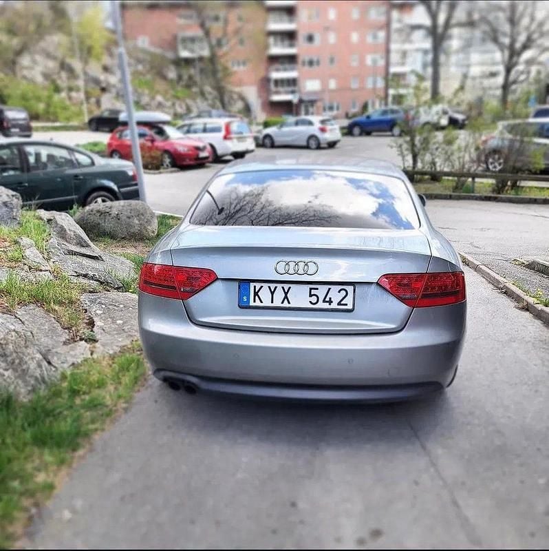 Begagnad Audi A5 Comfort 180 HK (132 kW) 2011 Sportkupé