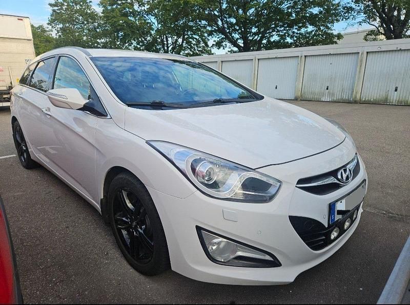 Begagnad 2014 Hyundai i40 | 79 900 kr (Marknadspris) - Bild 1/4