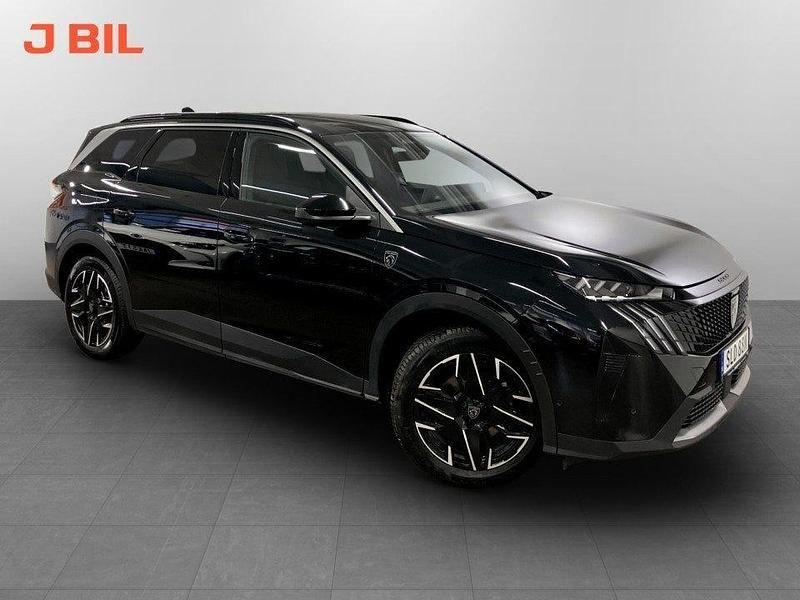 Svart Begagnad 2025 Peugeot 5008 Ultimate SUV | 399 900 kr (Marknadspris) - Bild 1/3