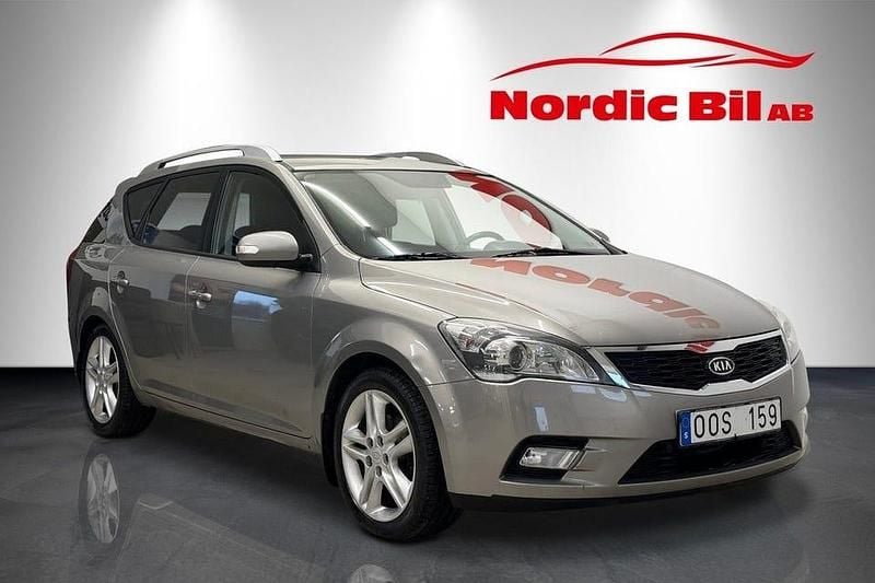 Silver Begagnad 2011 Kia Ceed Sportswagon Kombi | 49 900 kr (Marknadspris) - Bild 1/4