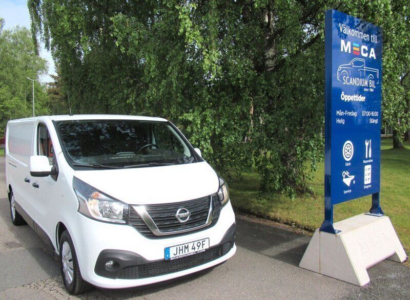 Vit Begagnad 2021 Nissan Primastar Minibuss | 248 750 kr (Superpris) - Bild 1/4
