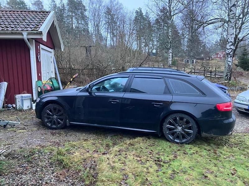 Begagnad 2009 Audi A4 Kombi | 40 000 kr (Marknadspris) - Bild 1/4