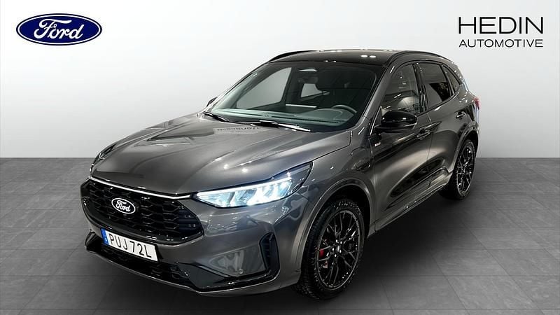 Grå Ny 2026 Ford Kuga ST-Line X SUV | 503 000 kr (Dyr) - Bild 1/4