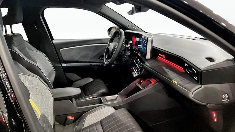 Ny Renault R4 Iconic 2026 Halvkombi