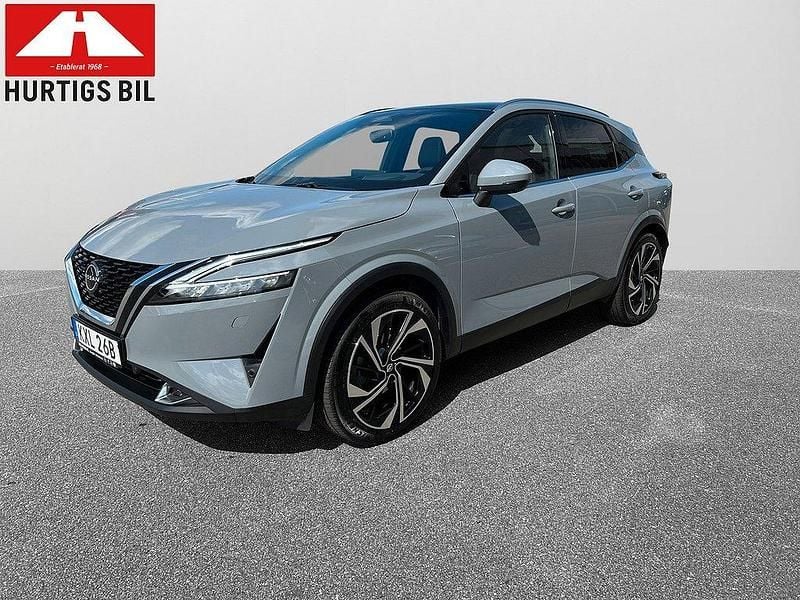 Ljusgrå (ceramic grey) Begagnad 2023 Nissan Qashqai Tekna+ SUV | 319 900 kr (Marknadspris) - Bild 1/4