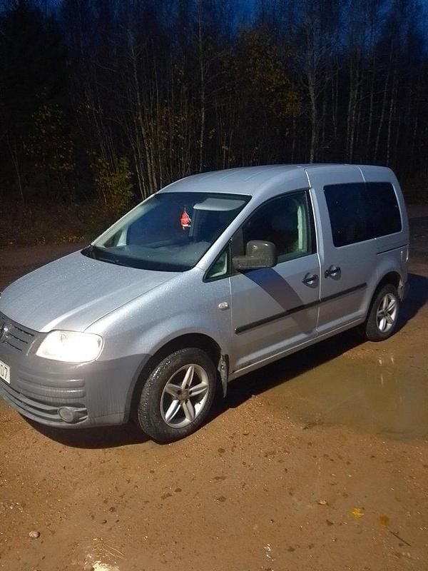 Silver Begagnad 2008 VW Caddy Minibuss | 33 000 kr (Lite dyr) - Bild 1/4