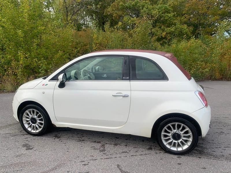 Begagnad Fiat 500C 69 HK (50 kW) 2011 Cab