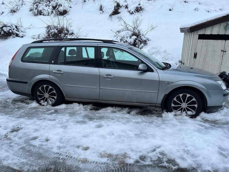 Begagnad 2005 Ford Mondeo Kombi | 16 500 kr (Marknadspris) - Bild 1/3
