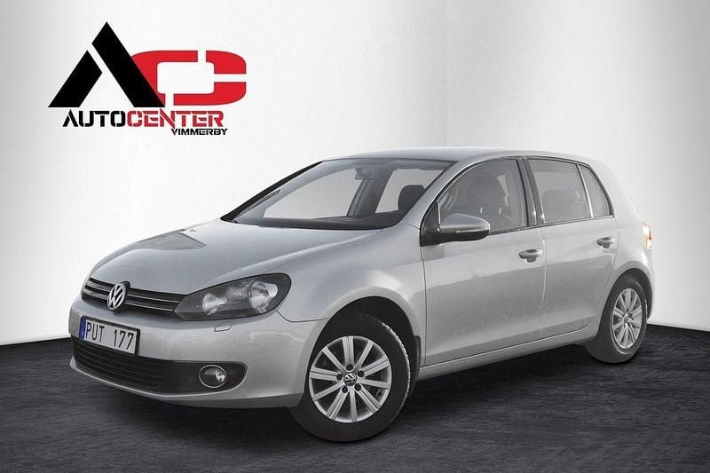 Ljusbrun (brun) Begagnad 2012 VW Golf Halvkombi | 69 978 kr (Marknadspris) - Bild 1/4