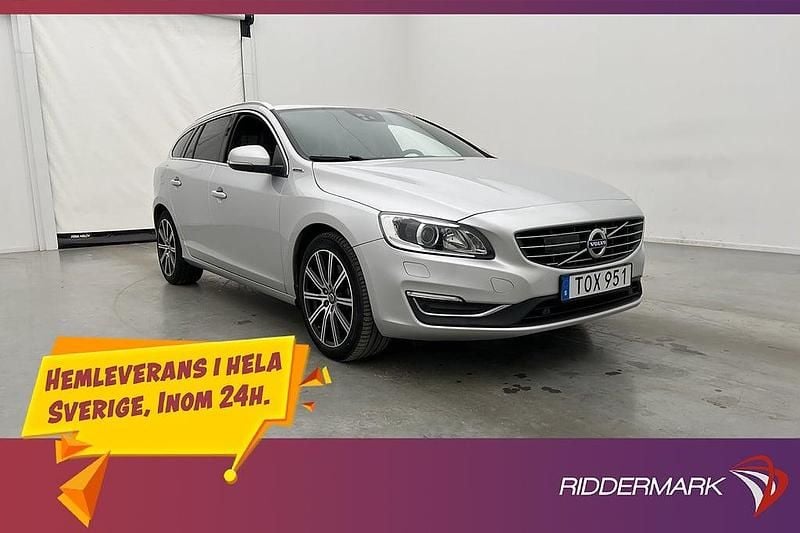 Silver Begagnad 2018 Volvo V60 Standard Kombi | 209 800 kr (Bra pris) - Bild 1/3