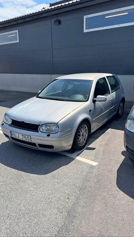 Begagnad VW Golf IV GTI 150 HK (110 kW) 2000