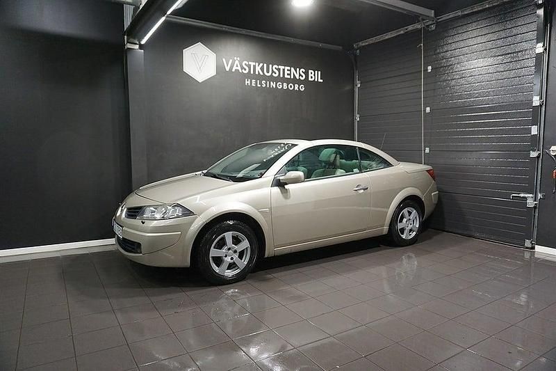 Begagnad Renault Mégane Cabriolet 133 HK (97 kW) 2007 Ljusbrun Cab