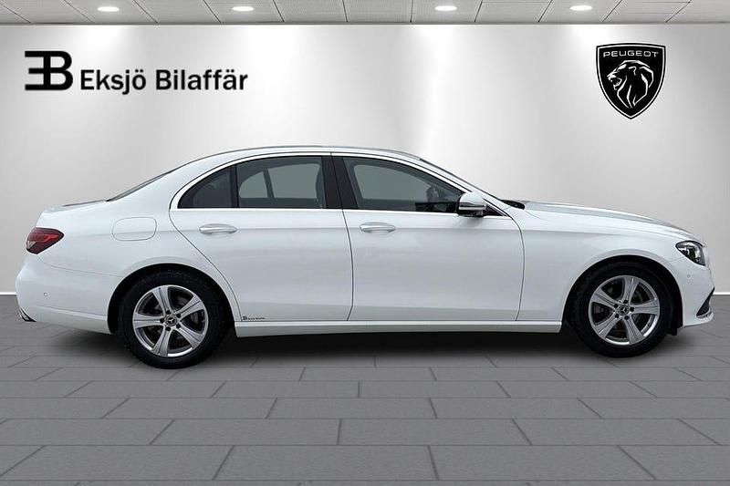 Begagnad Mercedes E220 194 HK (142 kW) 2020 Vit Sedan