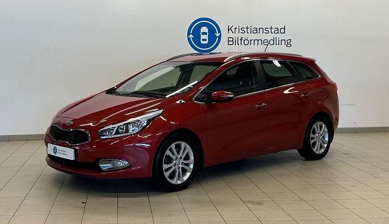 Röd Begagnad 2015 Kia Ceed Sportswagon Comfort Kombi | 89 900 kr (Bra pris) - Bild 1/4