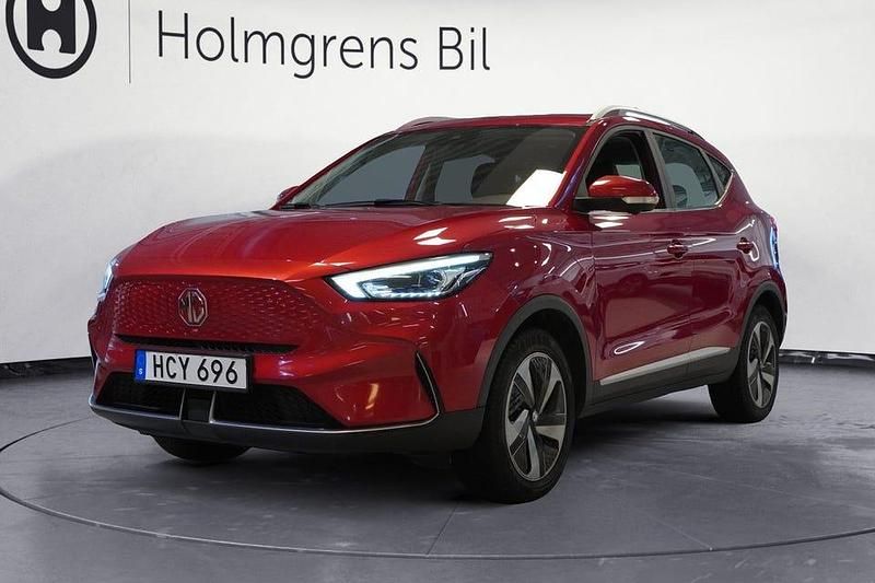 Röd Begagnad 2022 MG ZS Luxury SUV | 214 900 kr (Marknadspris) - Bild 1/4