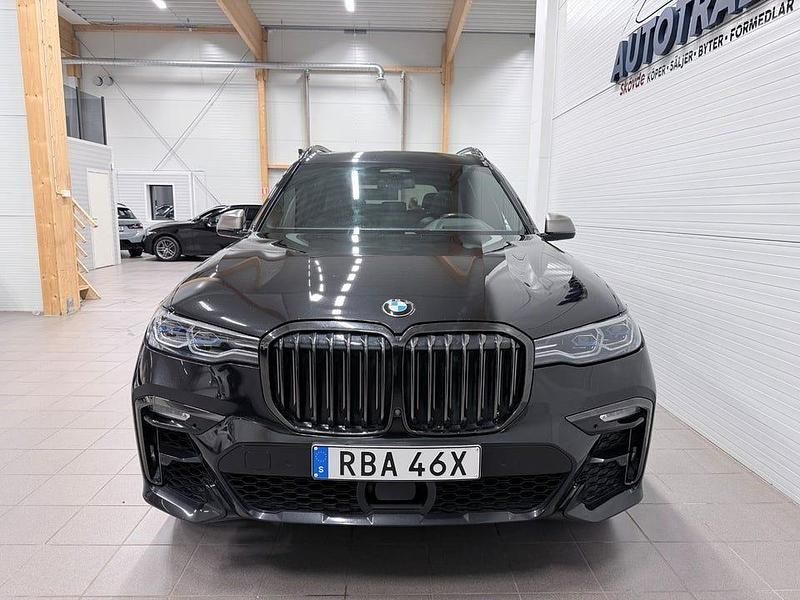Begagnad BMW X7 Executive 400 HK (294 kW) 2020 Svart SUV