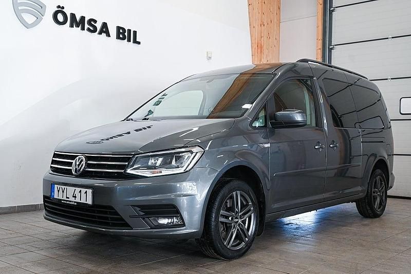 Begagnad VW Caddy Maxi Life Life 102 HK (75 kW) 2017 Ljusgrå Minibuss