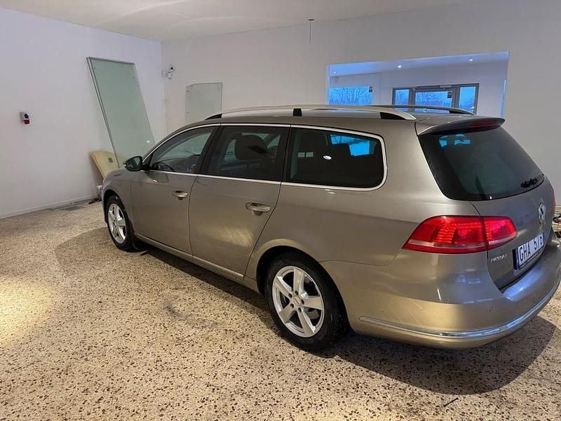 Begagnad VW Passat 150 HK (110 kW) 2012 Ljusbrun Kombi