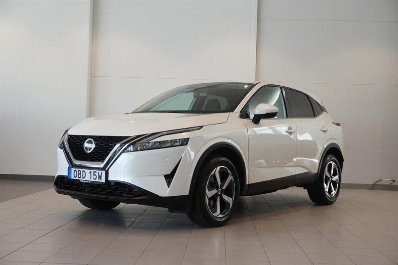 Vit Begagnad 2022 Nissan Qashqai N-Connecta SUV | 247 800 kr (Bra pris) - Bild 1/4