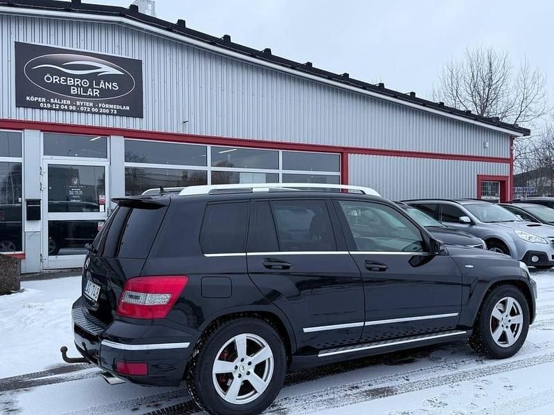 Begagnad Mercedes GLK220 170 HK (125 kW) 2011 Svart SUV