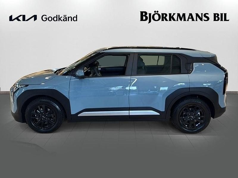 Begagnad Kia EV3 150 kW (204 HK) 2024 /ebb/ frost blue SUV